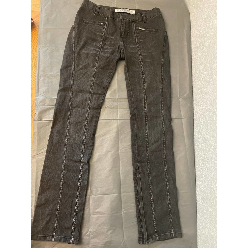 EXPRESS precision Fit size 2 Black wash Jeans with zippers